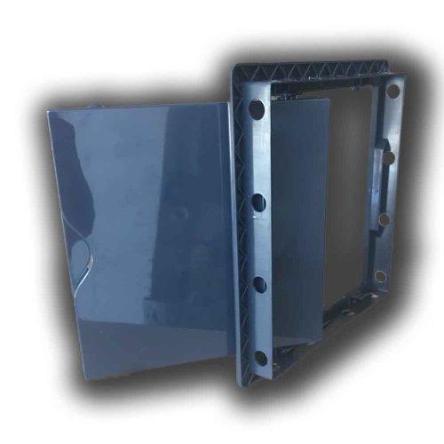 Plastová revizní dvířka 150 x 150 mm s montážním límcem – černá