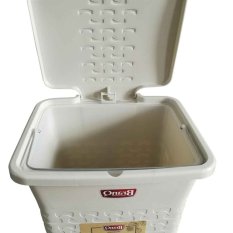 Odpadkový kôš s pedálom BASK 10L - biely 04-1017